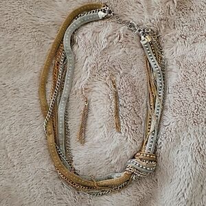 Necklace/Earrings Set